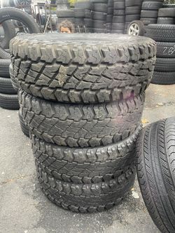 LT 275/70R18 Cooper set of matching used tires in great condition 350$ for 4 tires plus tax.  Mount available but not included  Wheel alignment availa