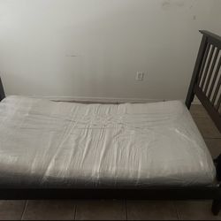 Twin Bed With Frame