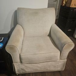 Rocking/swivel chair