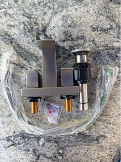 Bathroom faucet