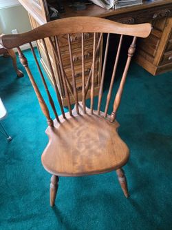 Windsor fiddleback chair
