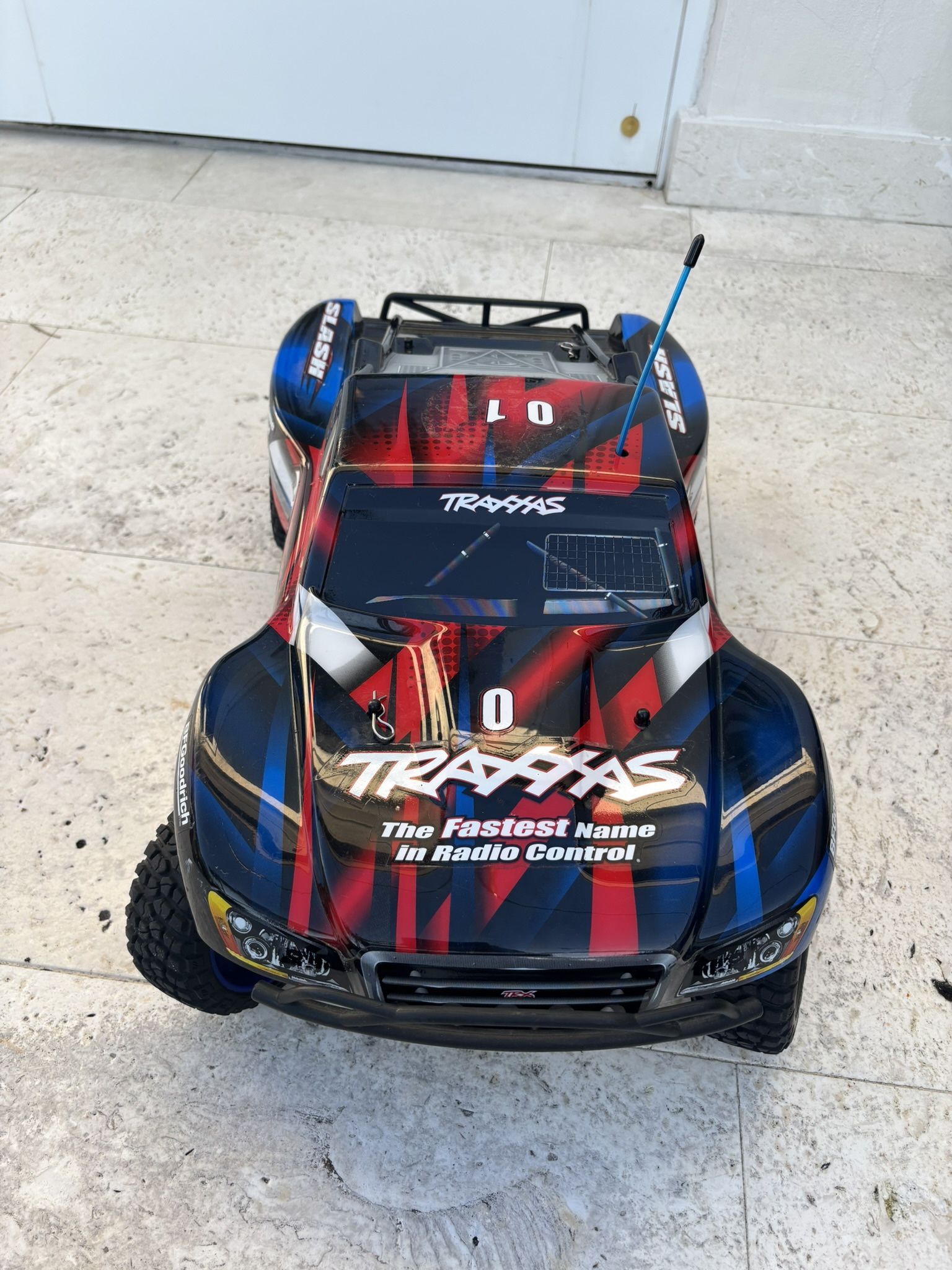 🔥 Used Traxxas Slash 2WD blue and red (No Battery) - NO TRADES