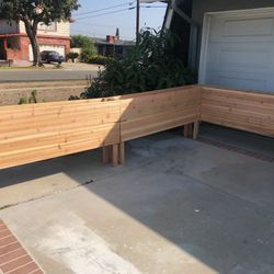 Beautiful privacy wall Frame Planter Box Garden Bed Outdoor Design cedar redwood AC pool equipment cover