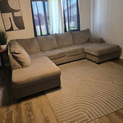 Gray Sectional Couch 