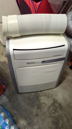 EdgeStar 8,000 BTU (400 sq ft) Portable A/C Air Conditioner (MSRP: $349)