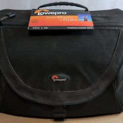 Lowepro Nova 5 AW Camera / Video Bag Black With Rain Cover, Strap & Dividers NWT