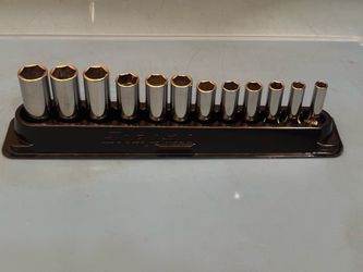 Snap-on Tools 12 pc 3/8" Drive 6-Point Metric Flank Drive® Deep Socket Set (8-19 mm)