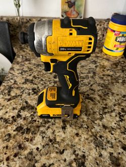 DeWalt 20 volt brushless 1/4 impact driver