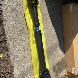 Automatic front driveshaft for 96-02 Dodge Ram