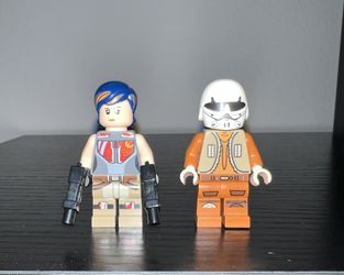 Lego Star Wars Ezra Bridger (with helmet) and Sabine Wren