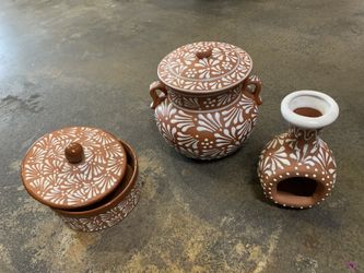 Olla  Para  Frijoles Y  Tortillero