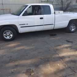 $2500 Cash 99 Dodge