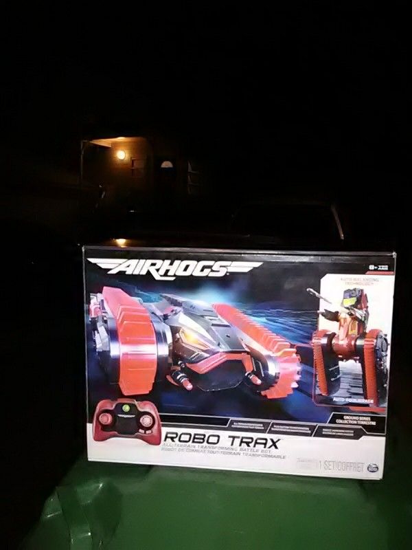 Air hogs robo trax