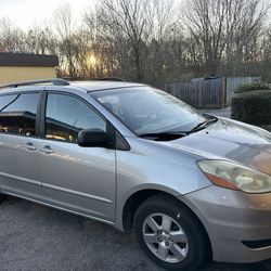 2006 Toyota Sienna