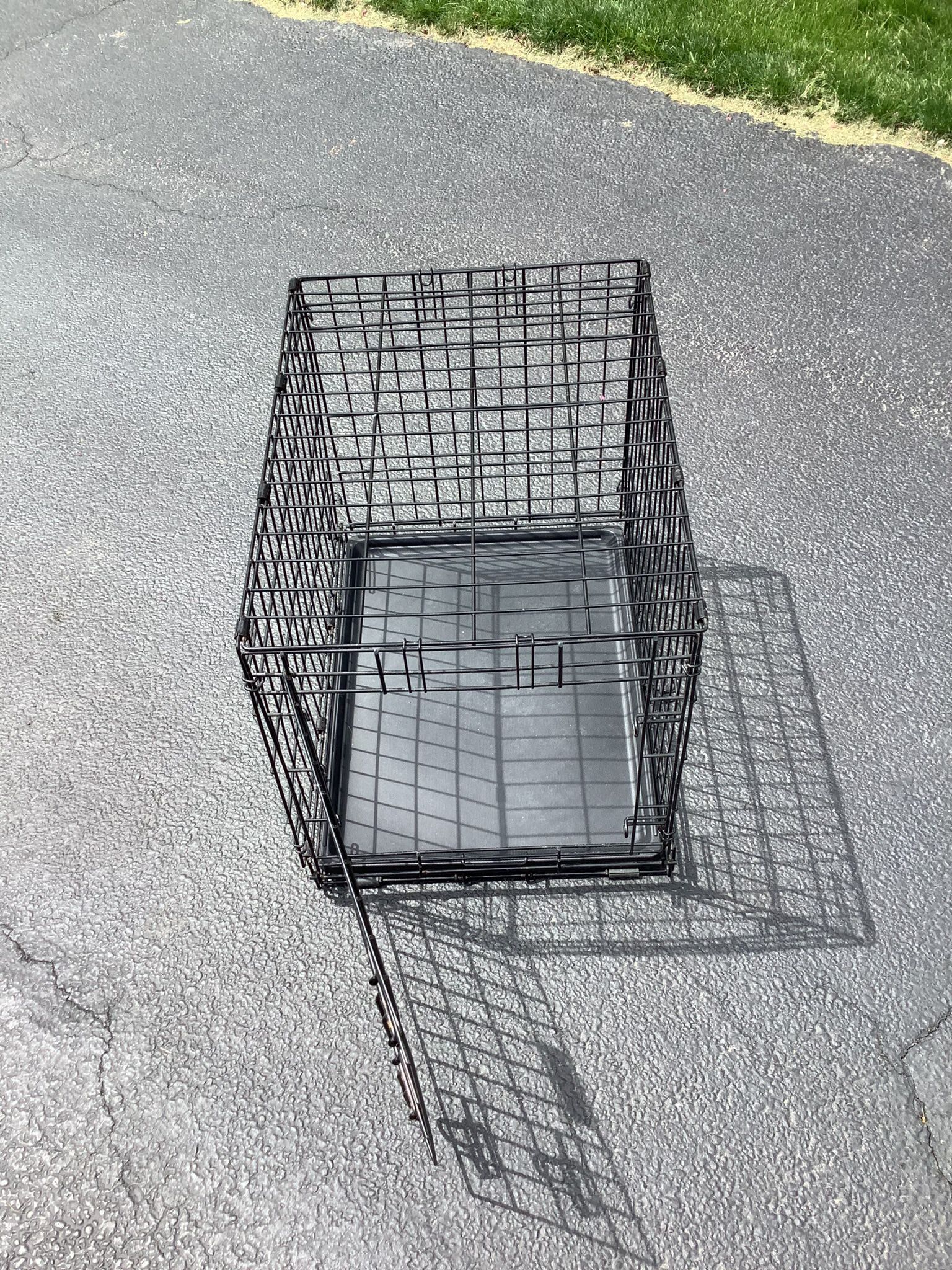 Metal Dog Crate Small 24 Inch Length