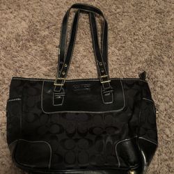 Black COACH Purse - Only Slightly Used for Sale in Beaverton, OR - OfferUp