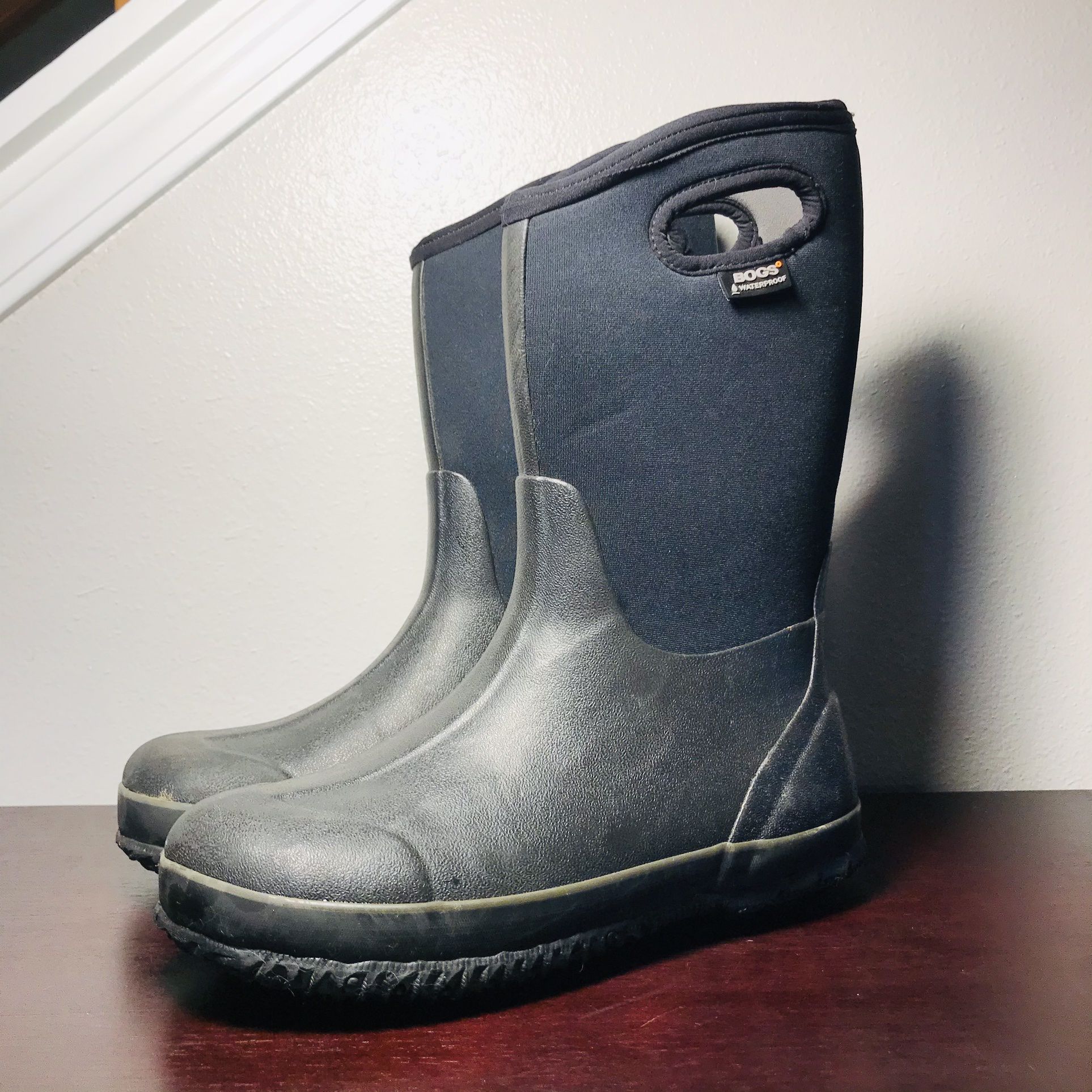 BOGS Classic High Handle Pull On HA 52065-001 Snow Rain Boots Kids Size 6