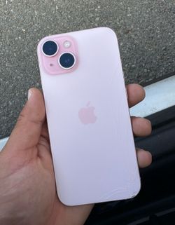 iPhone 15