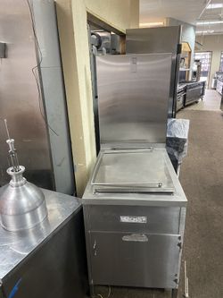 Working Excellent !! Lucks Donouts fryer NSF 