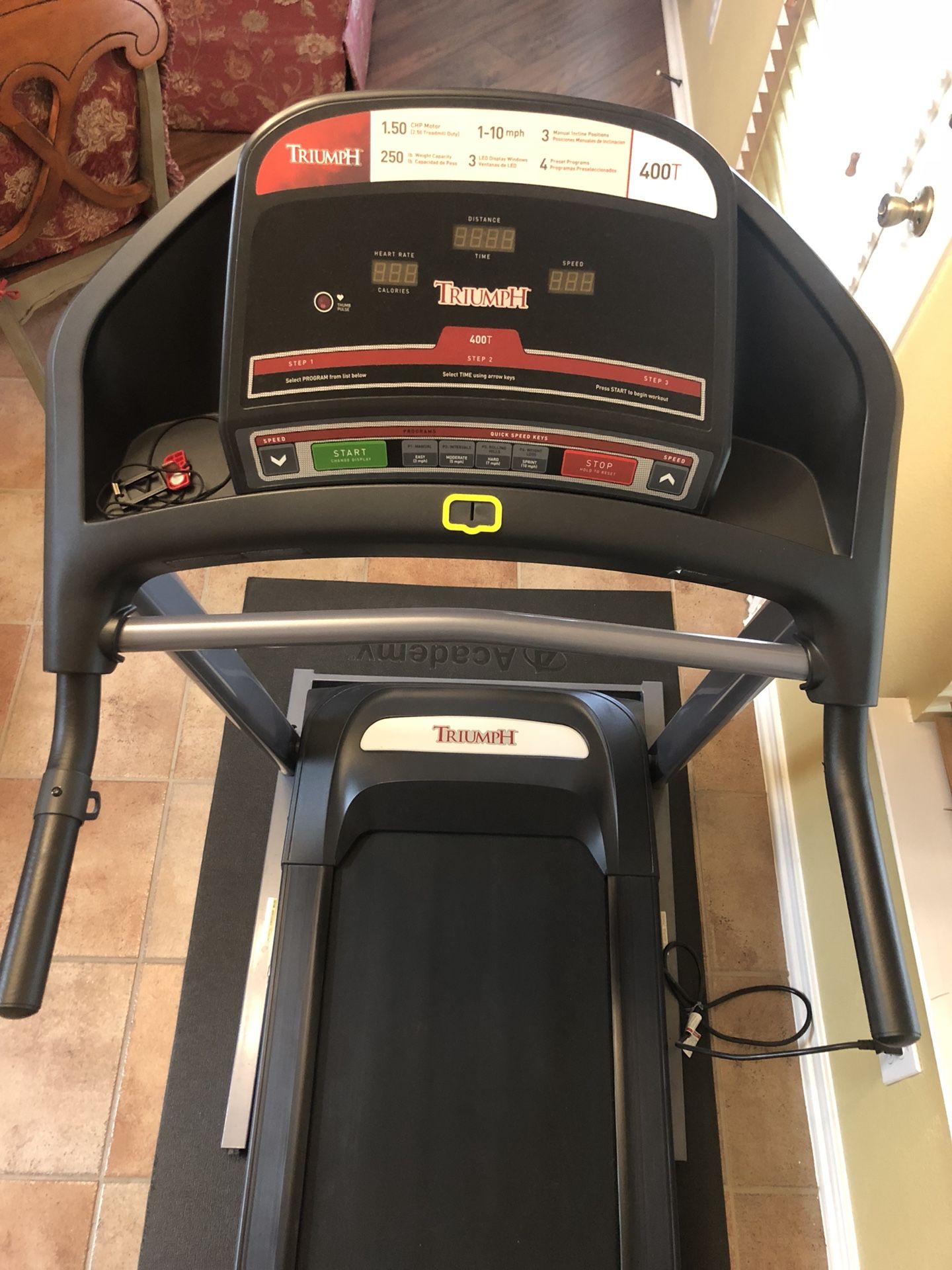 Triumph 400T Treadmill for Sale in San Antonio TX OfferUp