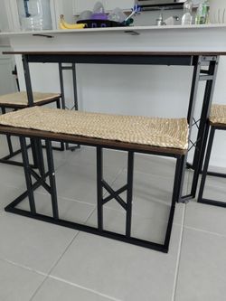 Table with bench seat