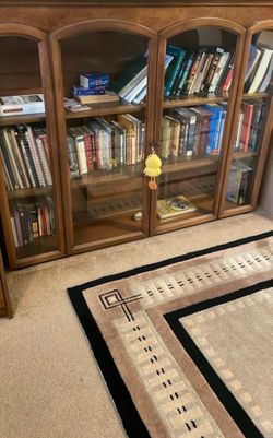 🔥 MUST GO TODAY. BOOKSHELF Give me your best offer, and it will be yours.