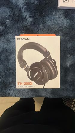 Tascam Studio Headphones