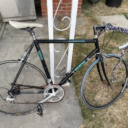 Trek Aluminum 1200 Road Bike