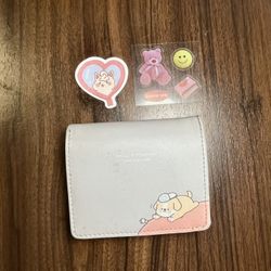 Cute Wallet w/ 2 Complementary Stickers