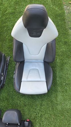 S4 seats
