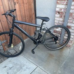 Giant Mountain Bike 