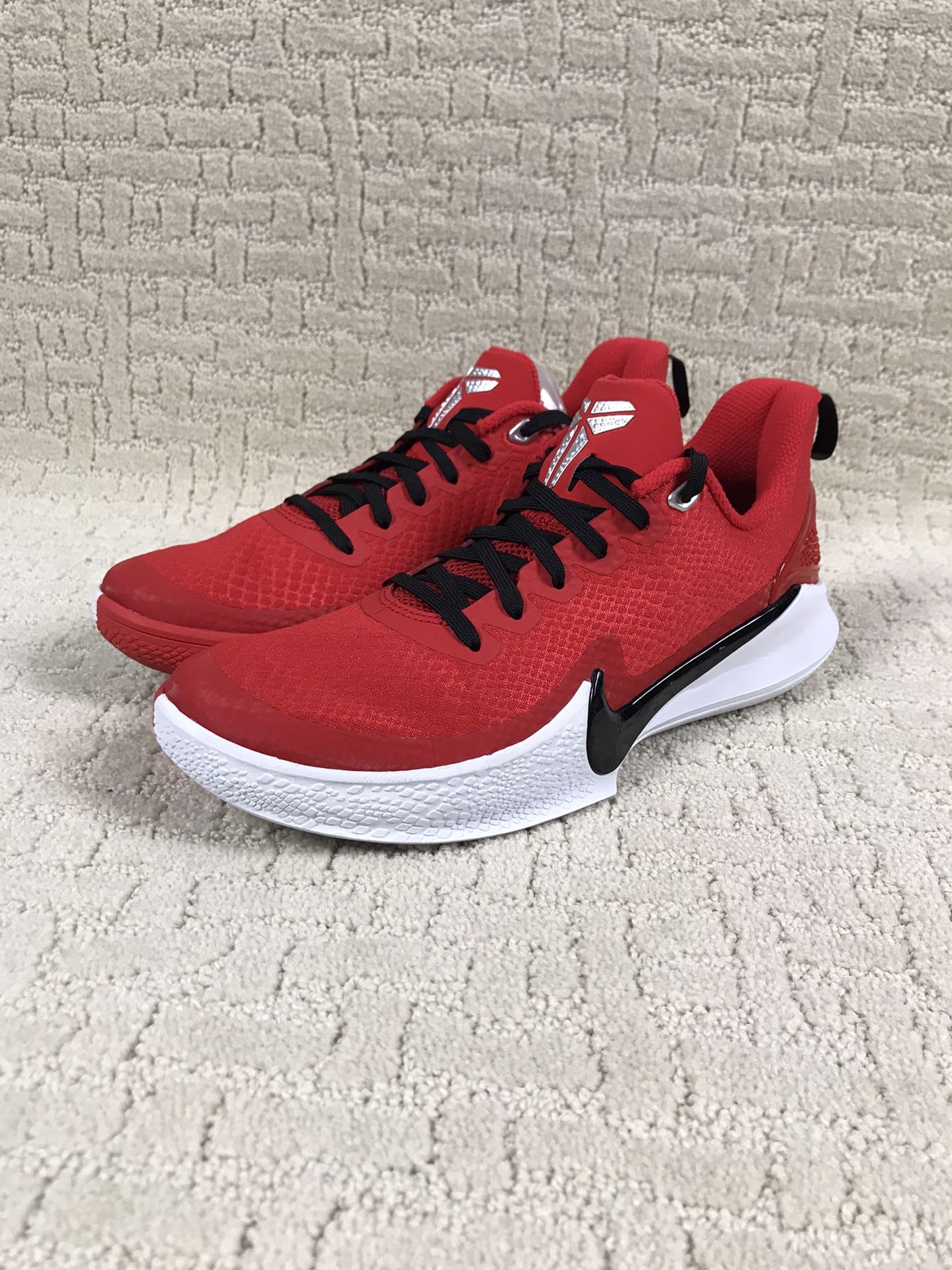 Nike Kobe Bryant Mamba Focus TB Shoes University Red AT1214-600 Mens Size 6 New without box