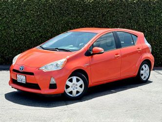 2013 Toyota Prius c
