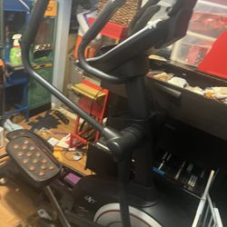 Norditrack Elliptical Machine 