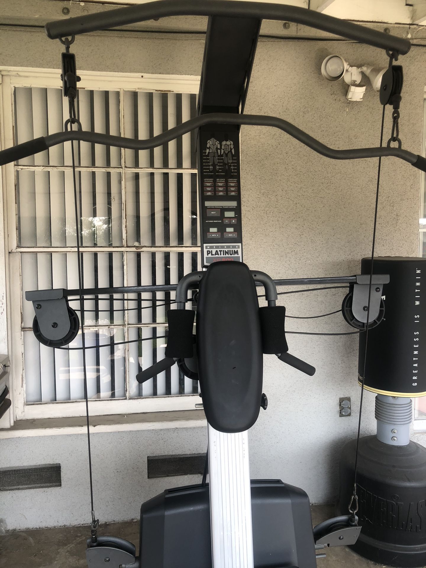 WEIDER CROSSBOW PLATINUM XP800 HOME GYM for Sale in West Covina, CA