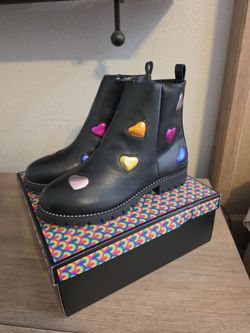 Kurt geiger kids size 5 boots