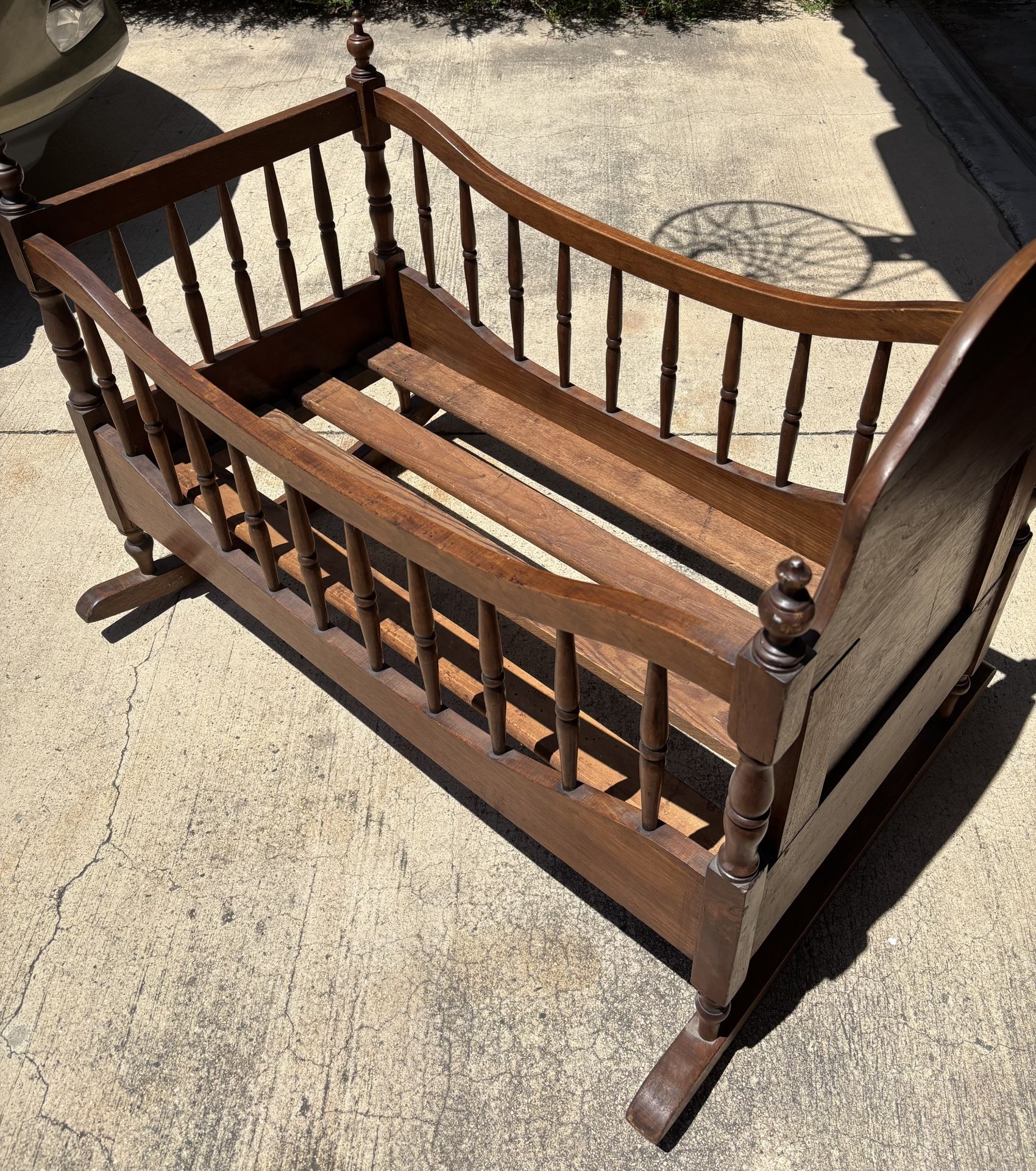 Cradle For Dolls Or Display