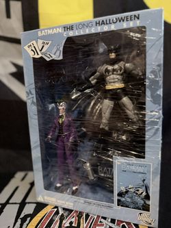 Batman The Long Halloween Collector Set DC Direct Joker w/Graphic Novel