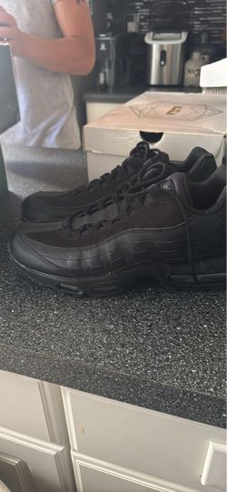 Nike Air Max 95 Triple Black Sneakers