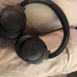 JBL WIRELESS HEADPHONE