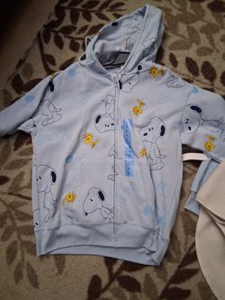 Snoopy Hoodie. New. Large