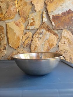 Medium Stainless Steel Mixer Mixing Bowl - 2 Available