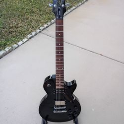 Ebony Les Paul Studio