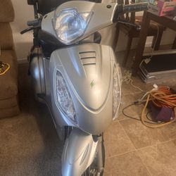 E Wheels Mobility Scooter 