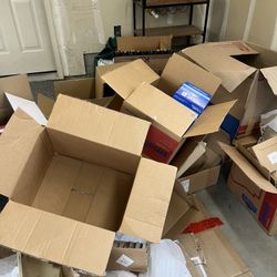 Free Moving Boxes / Storage 