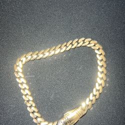 Miami Cuban link gold  bracelet