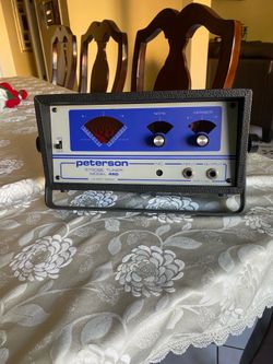 Peterson Strobe Tuner model 450