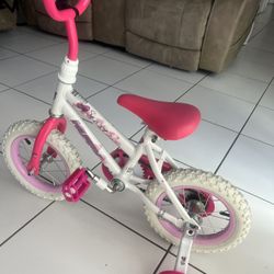 Girl Bicicleta 