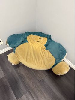 Official Pokemon Snorlax ThinkGeek Bean Bag