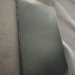Iphone 13 Pro Max 126 GB Unlocked $450